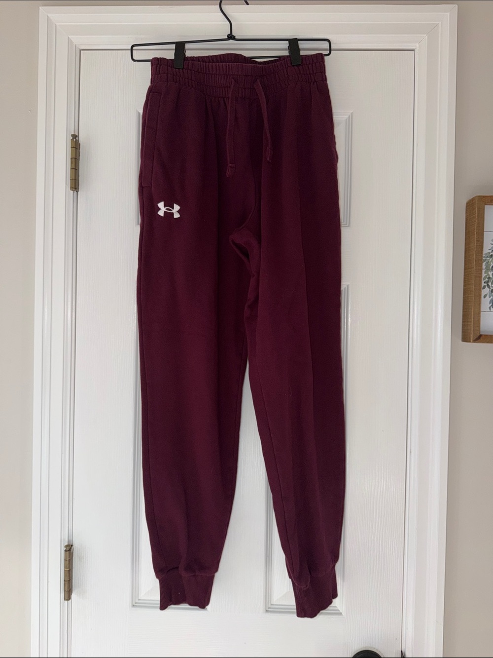 Under Armour Men’s  Maroon Jogger Sweatpants